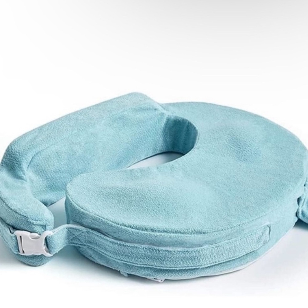 Light Blue My Breastfriend Nursing Pillow NWOT
